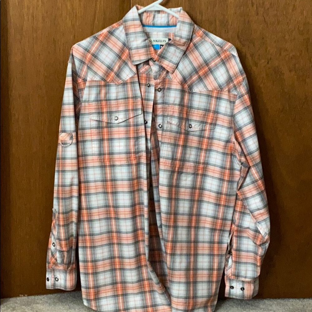 NWOT Magellan Outdoor Fish Gear Long Sleeve